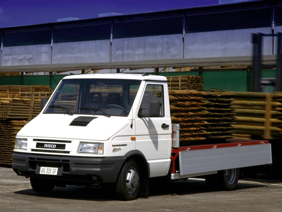  Iveco TurboDaily Chassis Cab 1996 года  (фото 1 из 2)